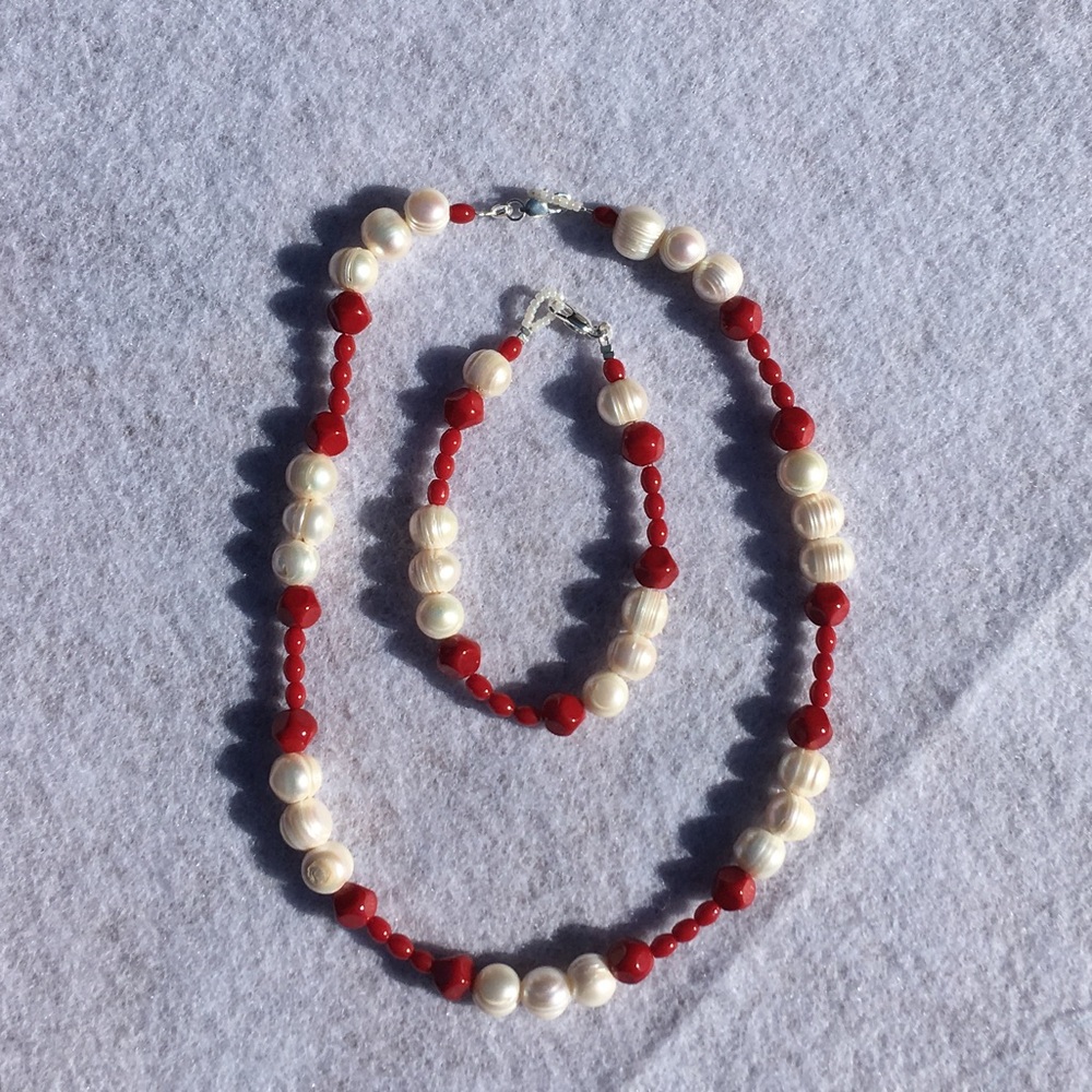 Necklace and bracelet